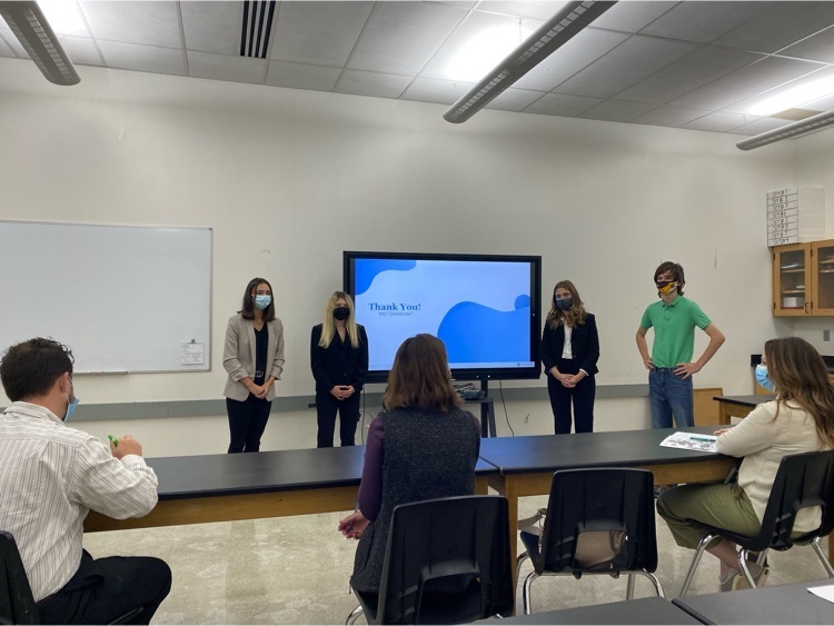 senior biomes students present their capstone project