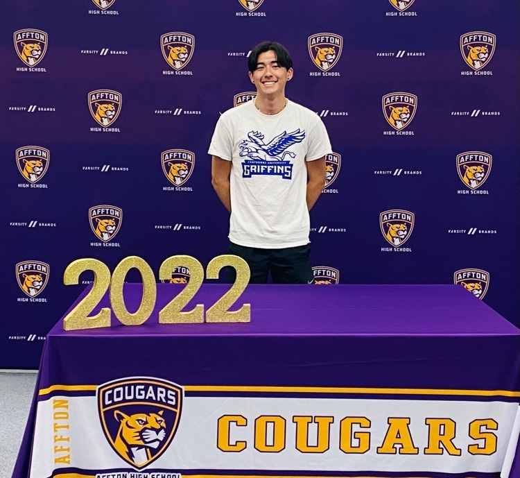 Ethan will continue his volleyball career at Fontbonne.